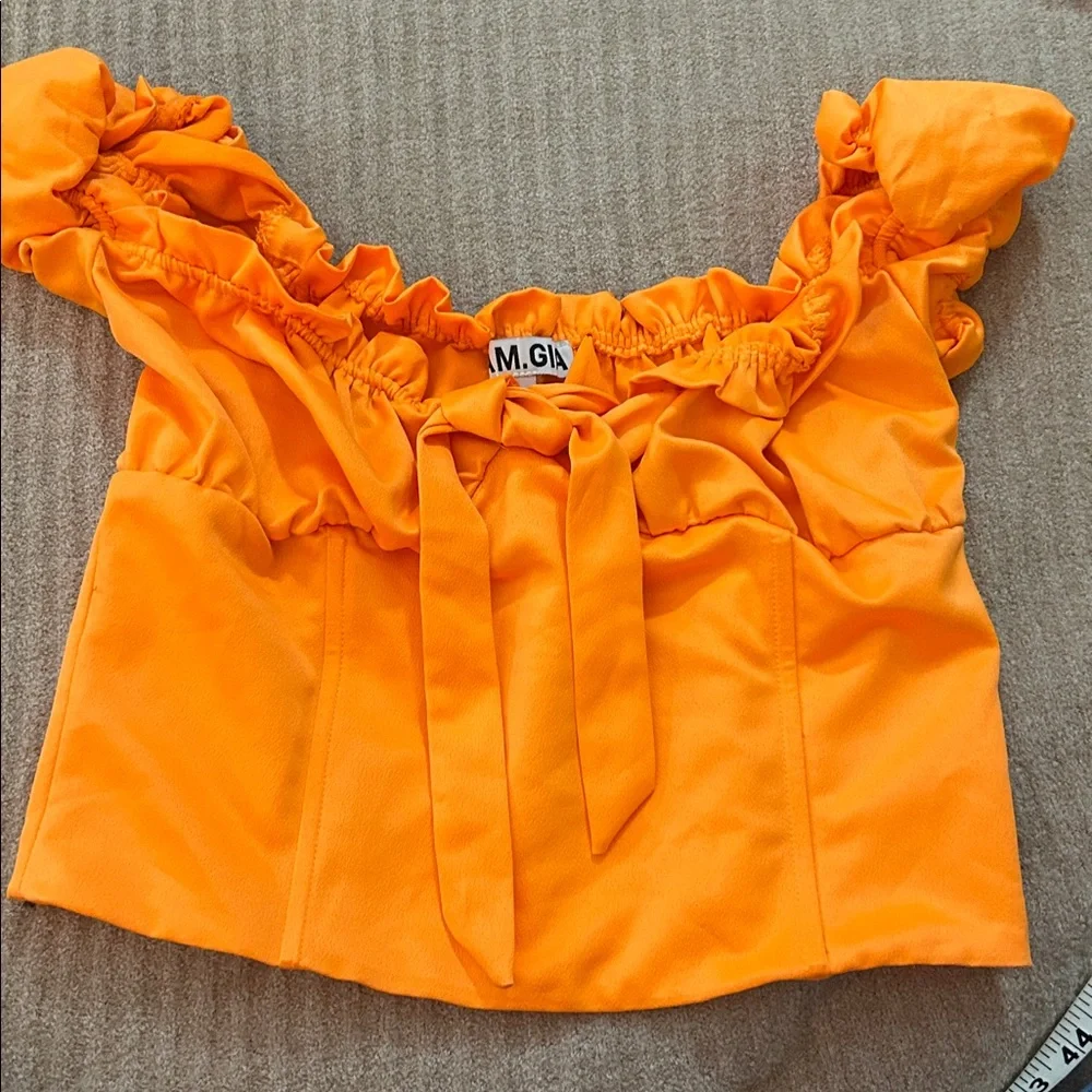 I.AM.GIA Naomi off-the-shoulder corset-style crop top in neon orange large - Picture 3 of 7